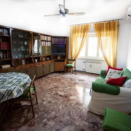 Metro Pigneto - Spazioso Flat Con Wifi & Netflix Apartment *